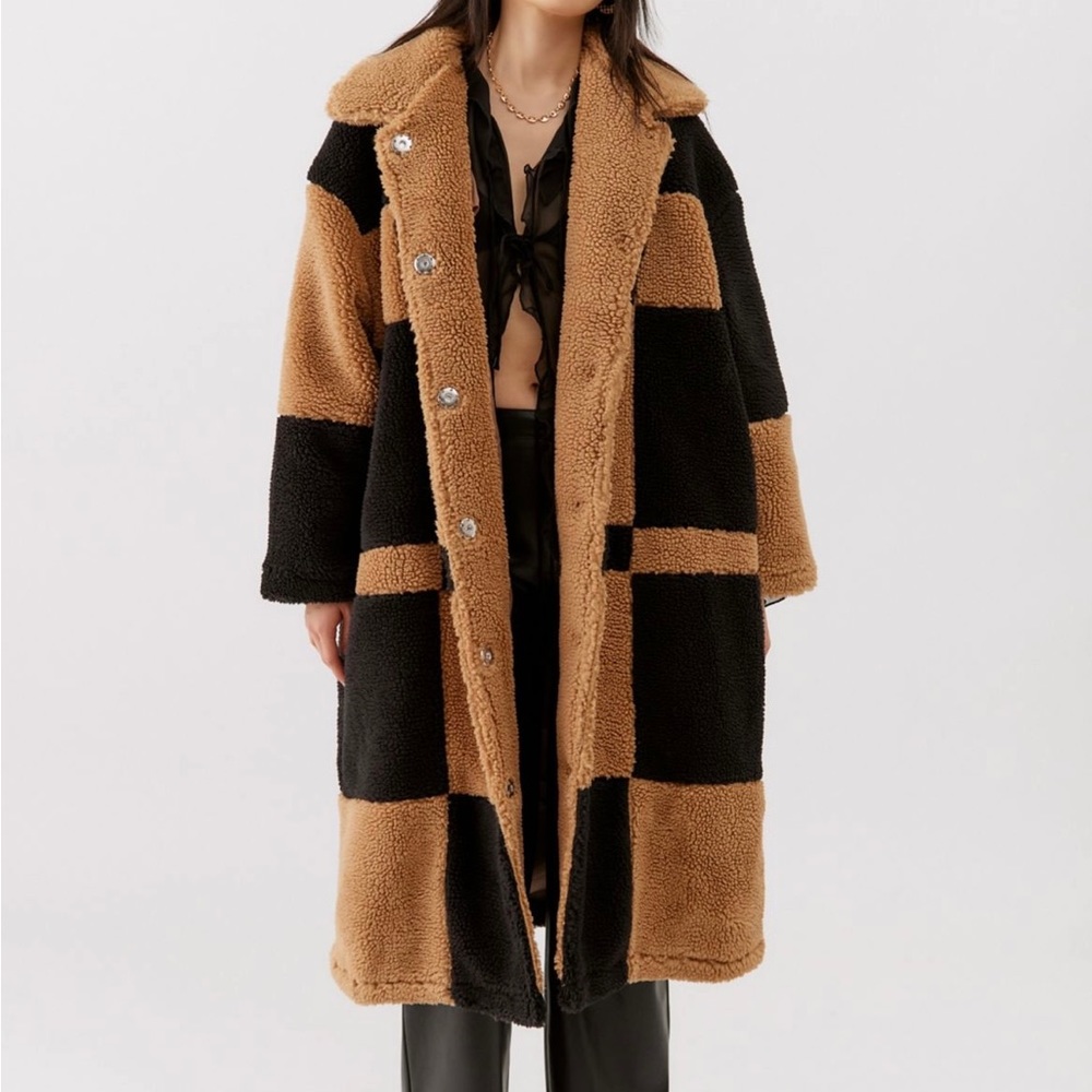 NATIVE YOUTH Black & Tan Patchwork Teddy Trench